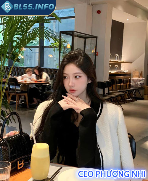 CEO Phượng Nhi